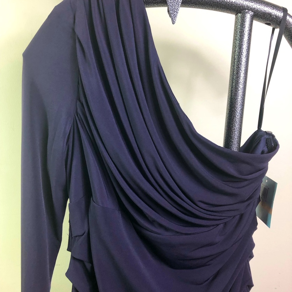 SUZU CHIN for MAGGI BOUTIQUE grape long sleeves dress, ruched front & back. - Picture 7 of 11